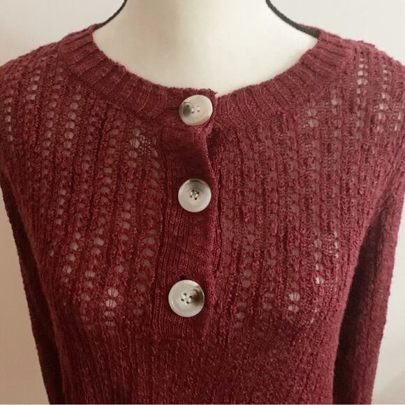 Andree By Unit Red Popover Sweater with Buttons Size M NWT - Picture 2 of 5